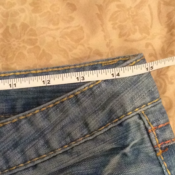 Beautiful pair of True Religion Jeans size 29 - Picture 8 of 8